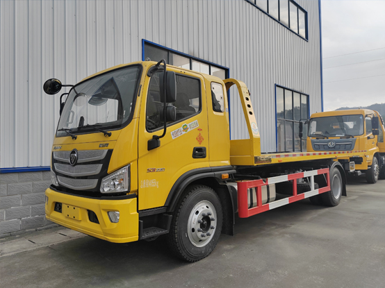 欧马可大5吨重载型平板车220马力