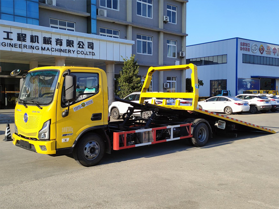 欧马可3600轴距120度电新能源平板清障车-黄绿